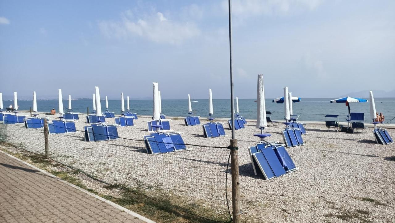 Residence Pool Peschiera Del Garda Peschiera del Garda Exterior foto